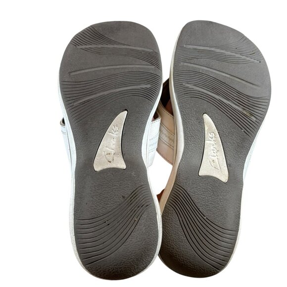 Clarks Cloudsteppers Brinkley Jazz White Thong Sandals Flip Flops Outdoor - Picture 7 of 8